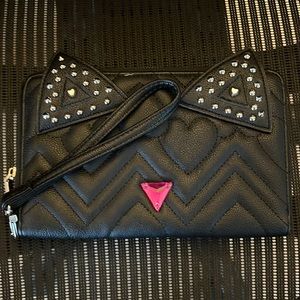 New Betsey Johnson wristlet